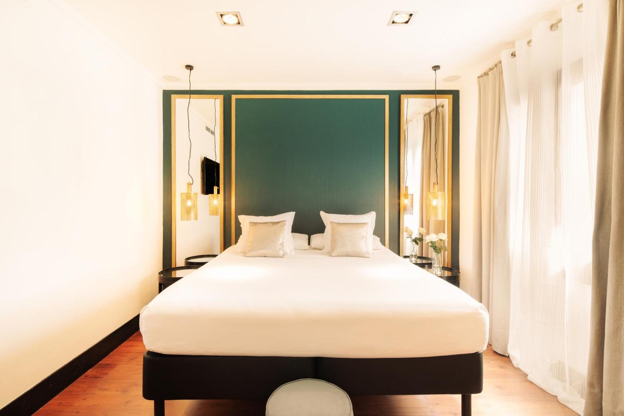 La Franca Travellers Adults Only Hotel Barcelona Exterior photo