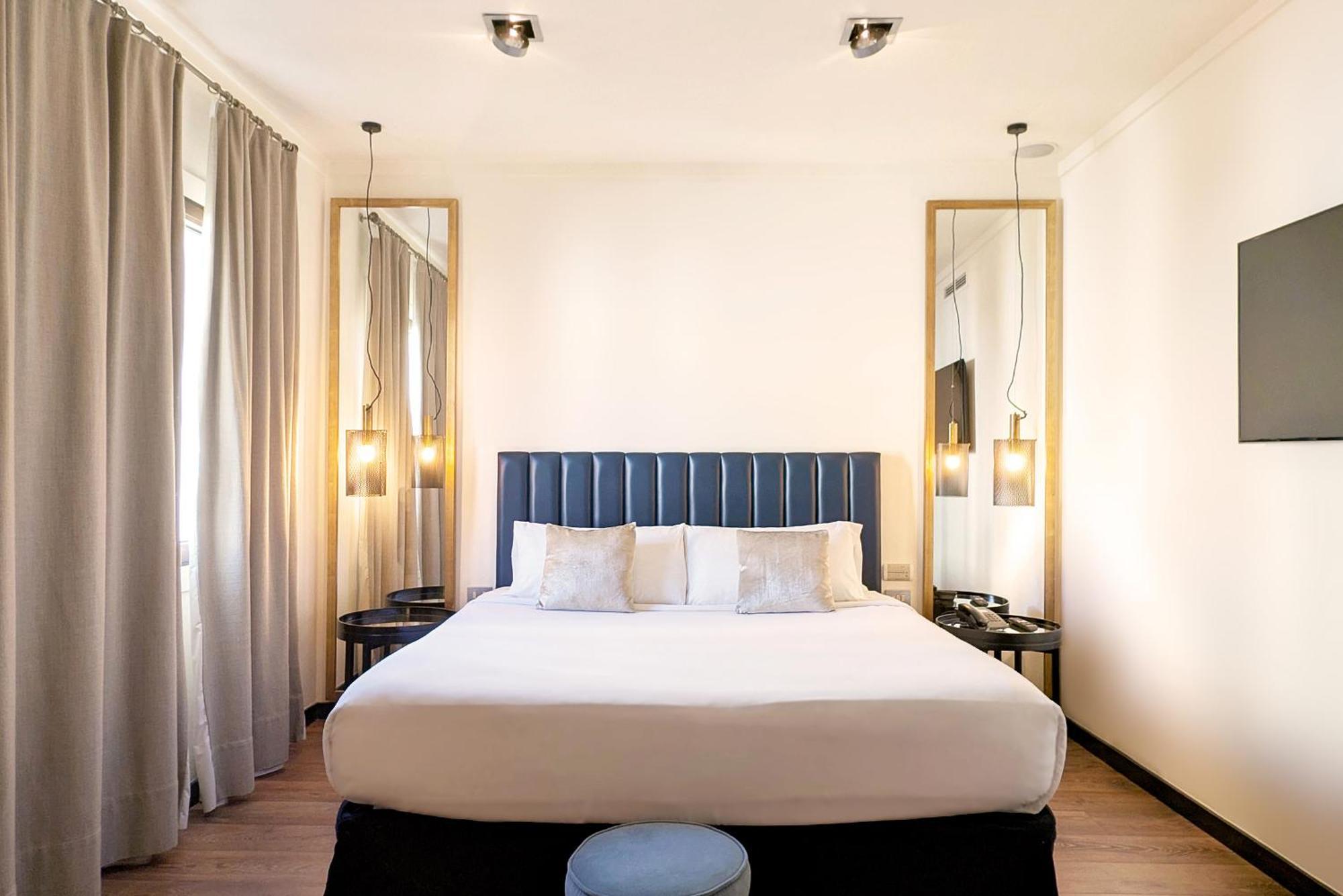 La Franca Travellers Adults Only Hotel Barcelona Exterior photo